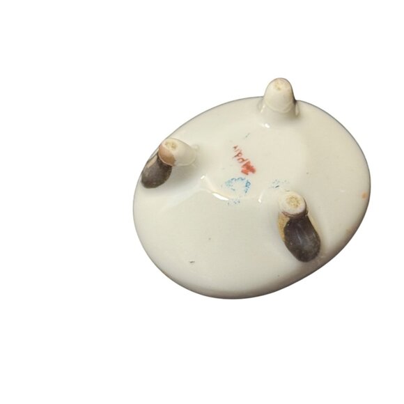 Vintage Japanese Porcelain Footed Trinket Box With Floral Design & Gem Accent - Picture 4 of 6